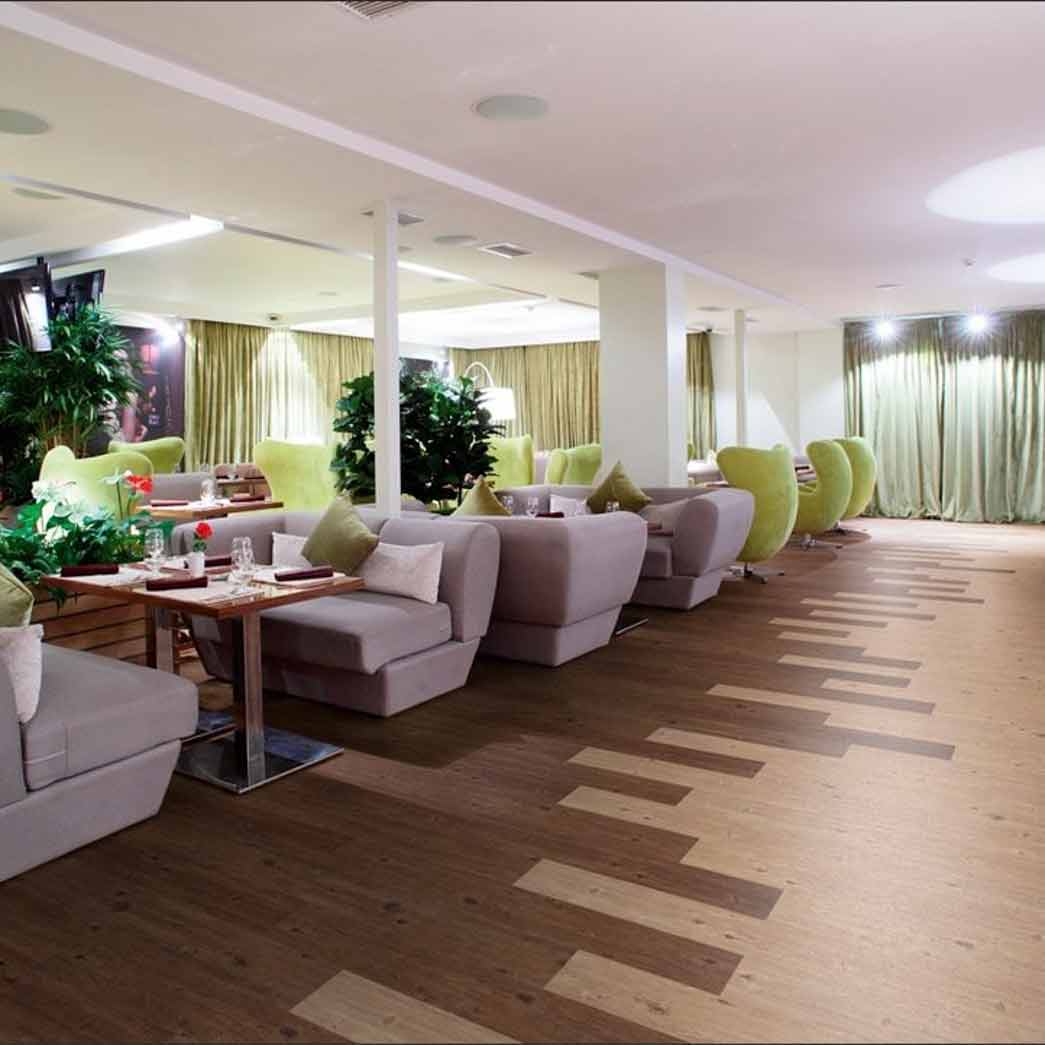 Adore Glue Down Luxury Vinyl Plank Naturelle Plus 7x48 Acclaim NAT-1310 room