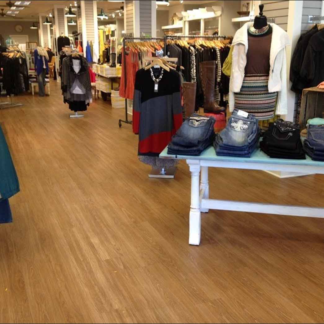 Adore Glue Down Luxury Vinyl Plank Naturelle Plus 7x48 Admire NAT-2032 room