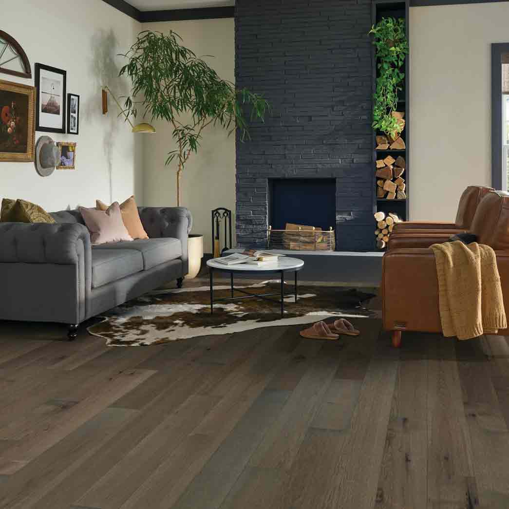 Bruce Engineered Hardwood Folklore Mountain Shade SGEH894S room