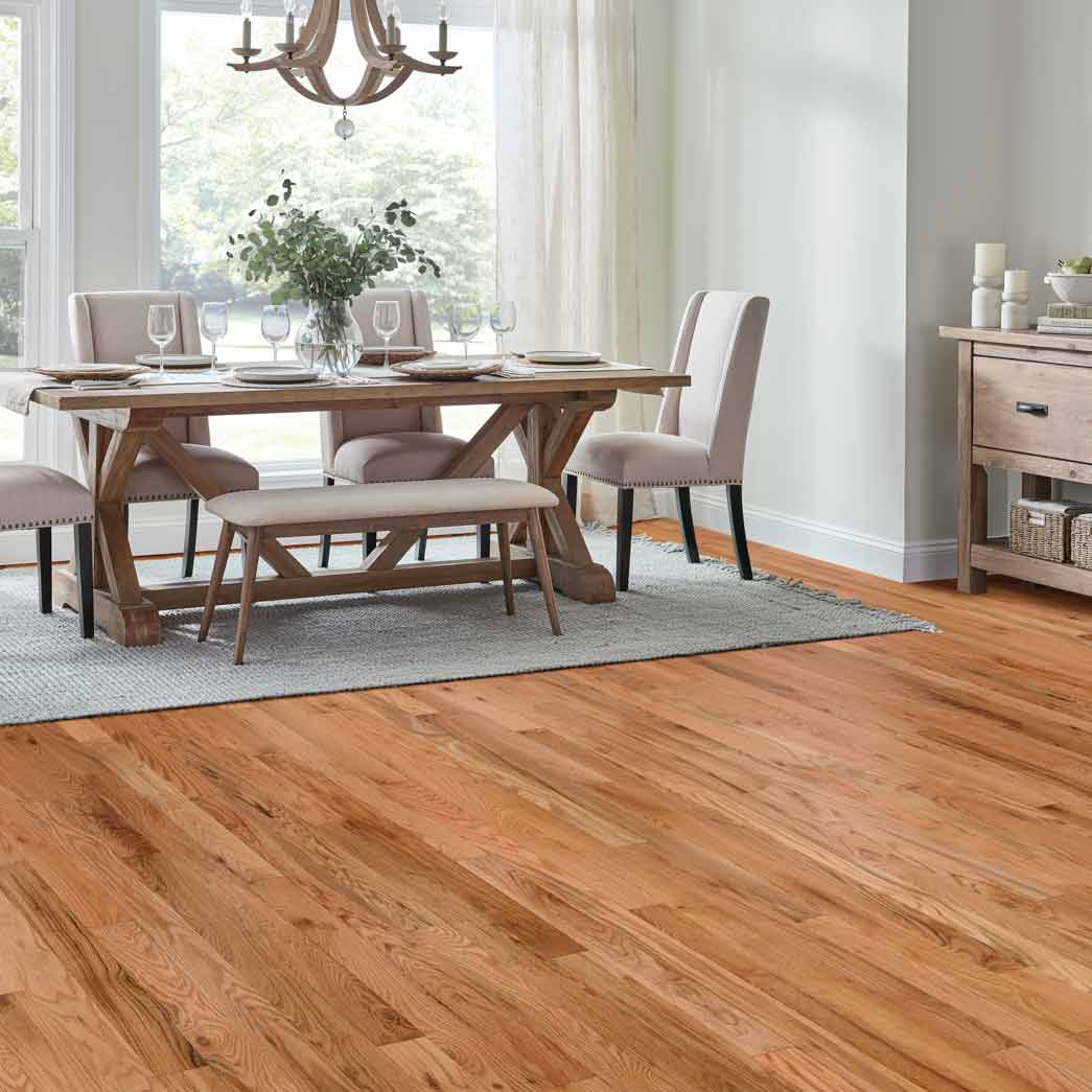 Bruce Solid Hardwood St.Vincent 2.25 Red Oak Natural SK2SV301S room