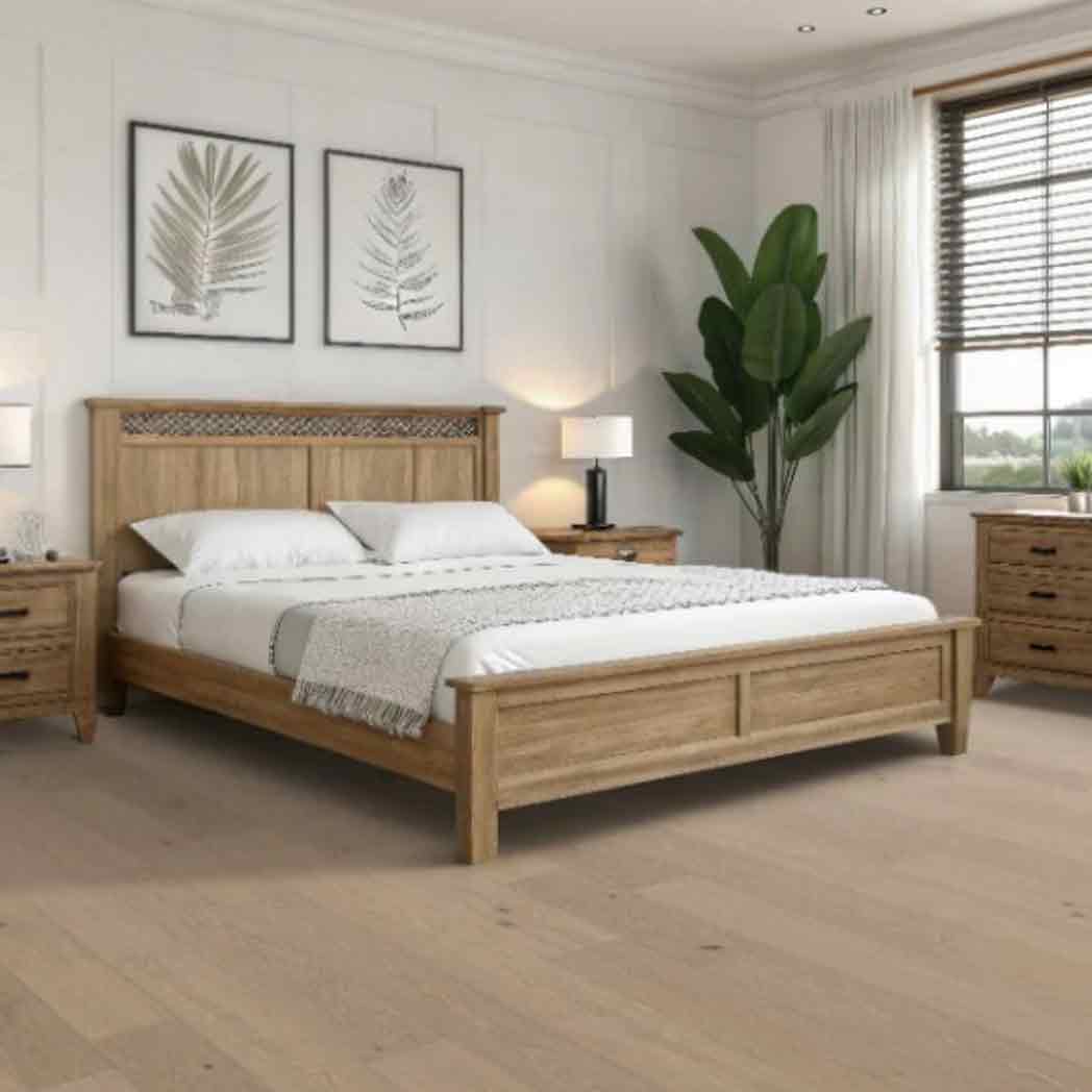Chesapeake Engineered Hardwood Mystic Grand Highland CHEHENG2OAK01 room