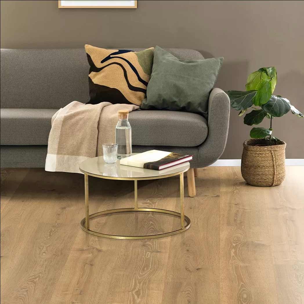 Hallmark Floors Laminate Crescendo Rhapsody Oak CRE968RHAO room