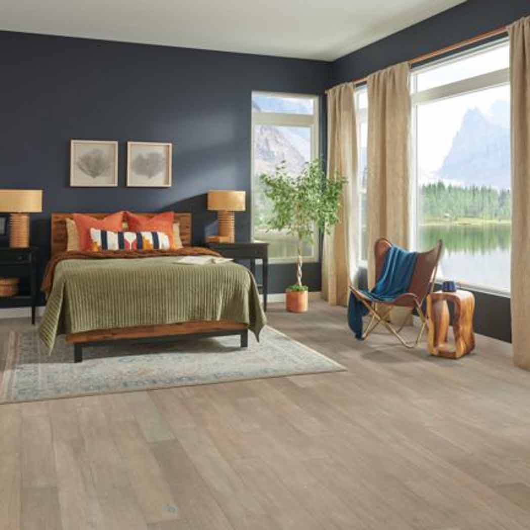 Hartco White Oak Engineered Hardwood Dutton Pass Mountain Wilderness HAREKNR63L47W room