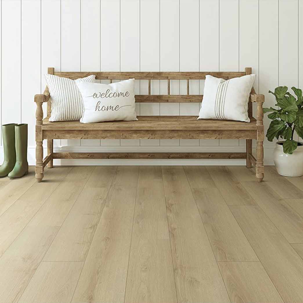 Hearthwood Laminate Living Tree Collection Yuma Vista HL8102A07 room