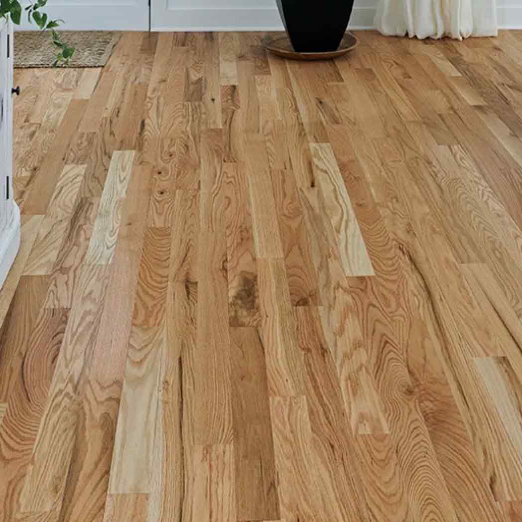 Impressions Flooring Solid Hardwood Abingdon Authentic Red Oak Natural IHC2RONATAA room
