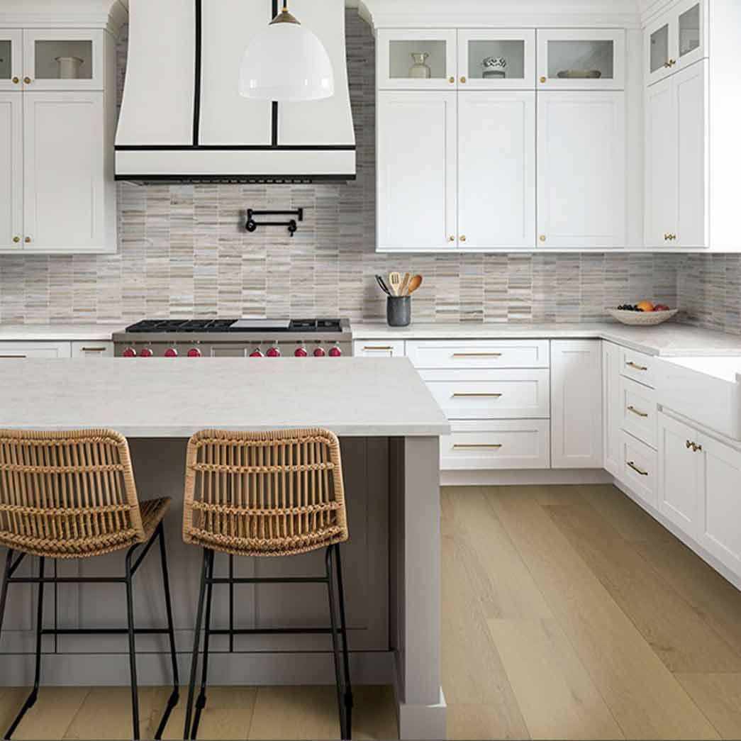 MSI Surfaces WPC Luxury Vinyl Plank Wayne Parc Reserve Bluffview VTRBLUFFV9X72 room