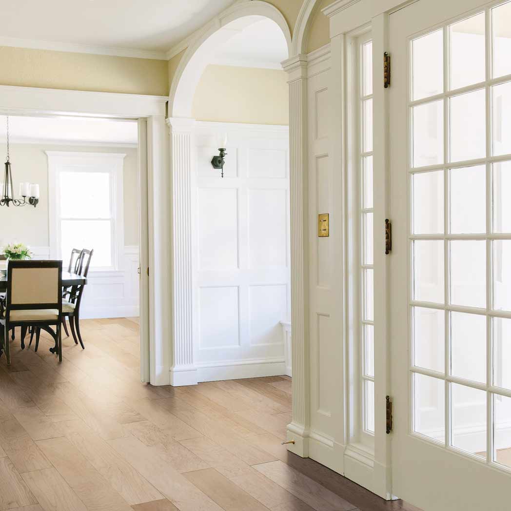 Mohawk Engineered Hardwood Haven Pointe Maple WEK02 Whitewashed Maple 10 room