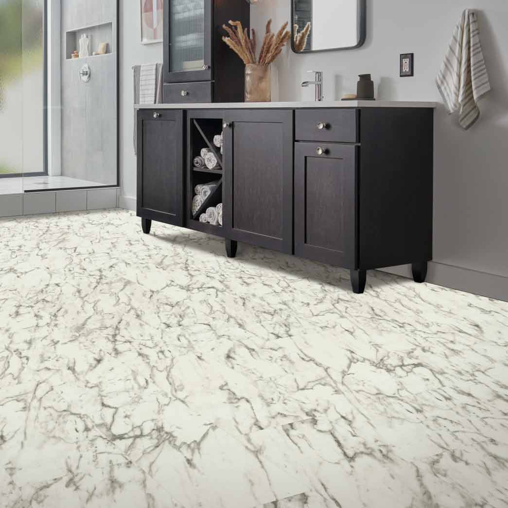 Mohawk LVT Kascade Quarry SDS07 Margot 715 room