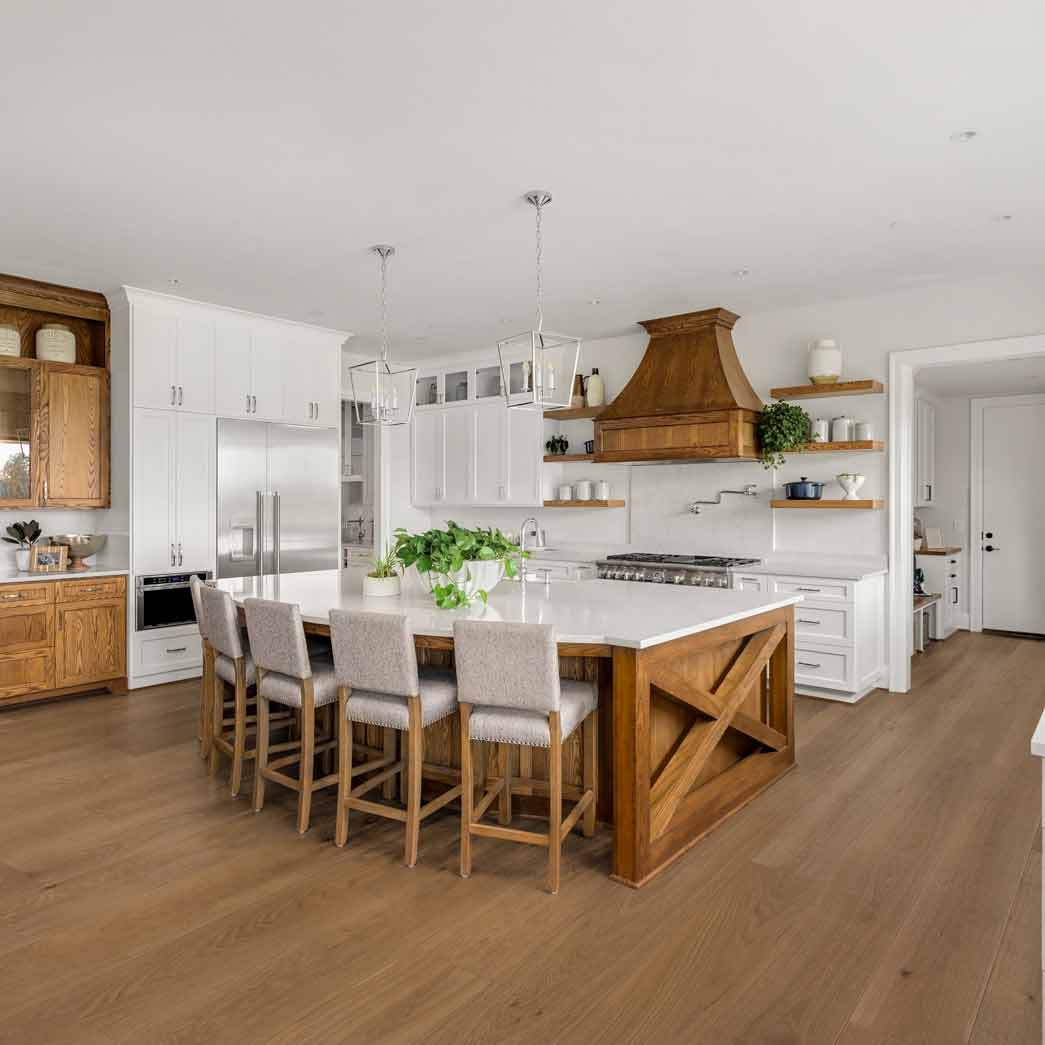 Naturally Aged Flooring Engineered Hardwood Pinnacle Select White Oak 91395 Cape May 03 room