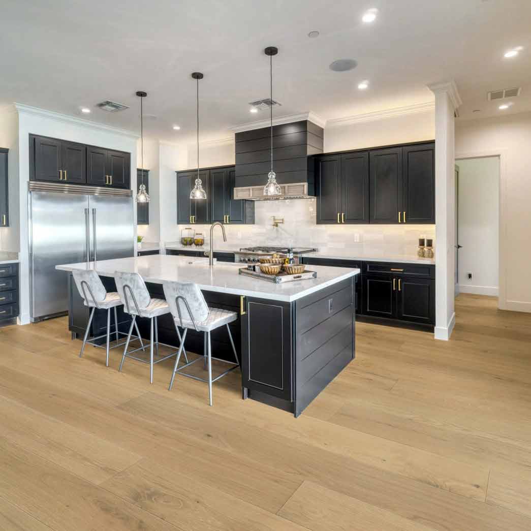 Naturally Aged Flooring Engineered Hardwood Pinnacle Select White Oak 91395 St.Augustine 04 room