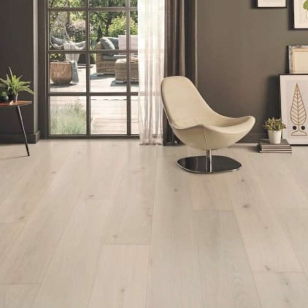 Nuvelle Engineered Hardwood Royale III Collection Edinburgh RYL303 room