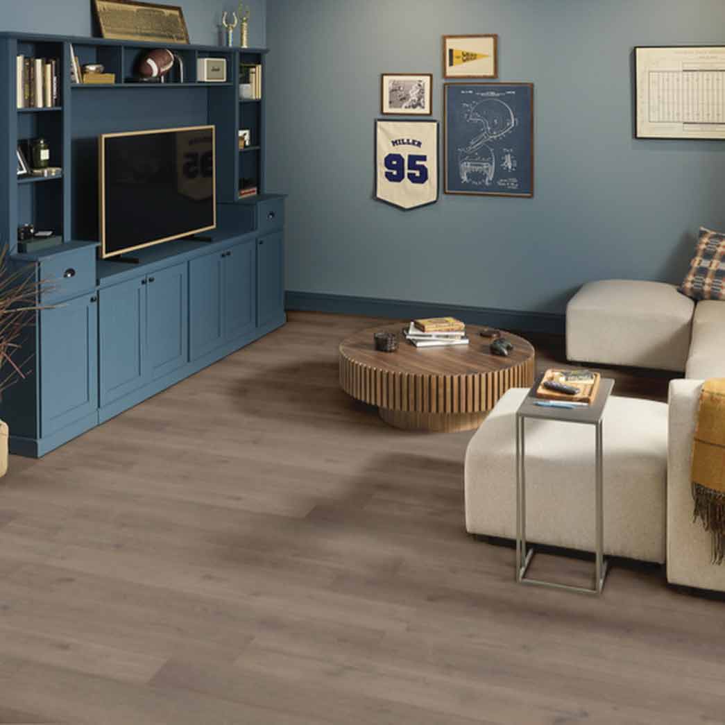 Shaw Laminate Oak Crest SL120 Northwood Gray 05064 room