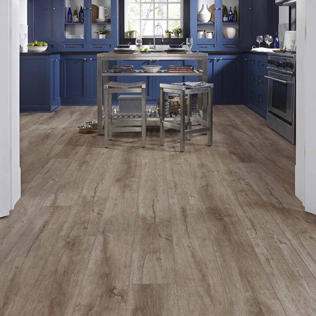 Mannington Adura FLEX Aspen Timber APX031 Scene1