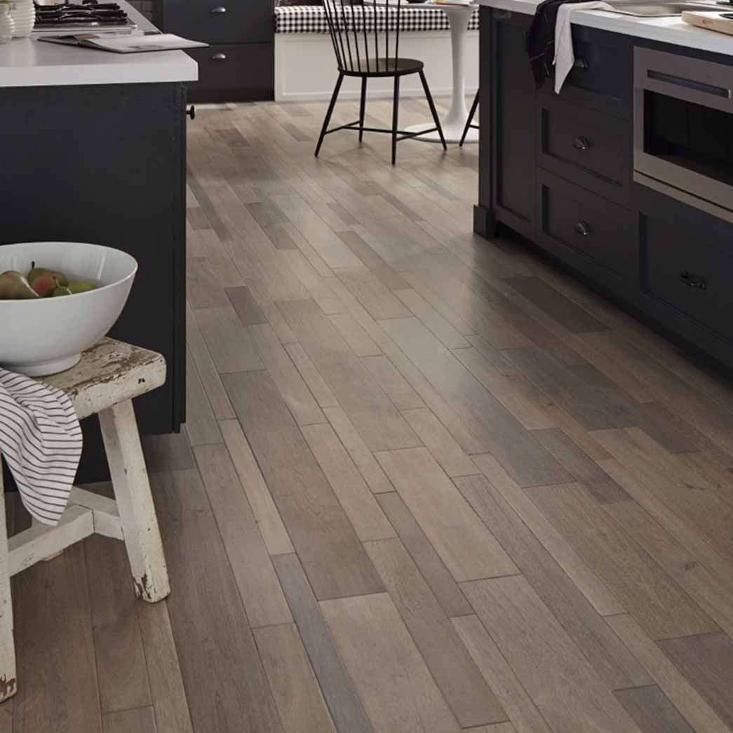 Mannington-Hardwood-Bengal-Bay-Salt-BBP05SLT1-(Room-Scene)