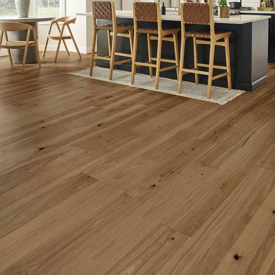 Mannington-Hardwood-Forest-Park-Sunbeam-HPLY07SNB1-(Room-Scene)