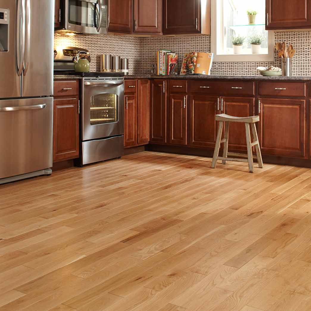 Mullican-Williamsburg-Plank-White-Oak-Natural-SKU-18215-(Room-Scene)